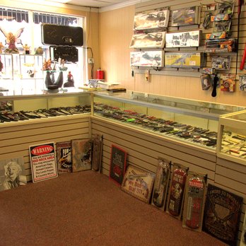 McHales Specialty Store - Tobacco Shops Near Me - Live Oak, Florida
