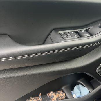 Traffic Wash - Looked like they wiped down but apparently not - Auto Detailing Near Me - Pompano Beach, Florida