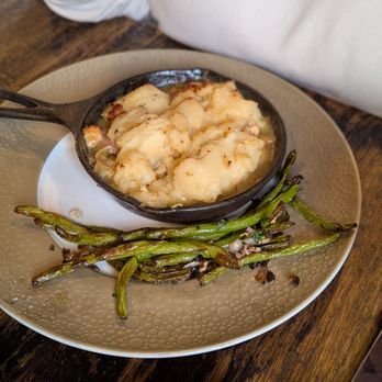 The Dish & Dram - Turkey pot pie - Comfort Food Near Me - Kensington, Maryland The Dish & Dram - Turkey pot pie - Comfort Food Near Me - Kensington, Maryland