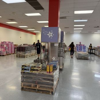 Mattel Toy Store - Pallets of toys - Toy Stores Near Me - Fort Worth, Texas Mattel Toy Store - Pallets of toys - Toy Stores Near Me - Fort Worth, Texas