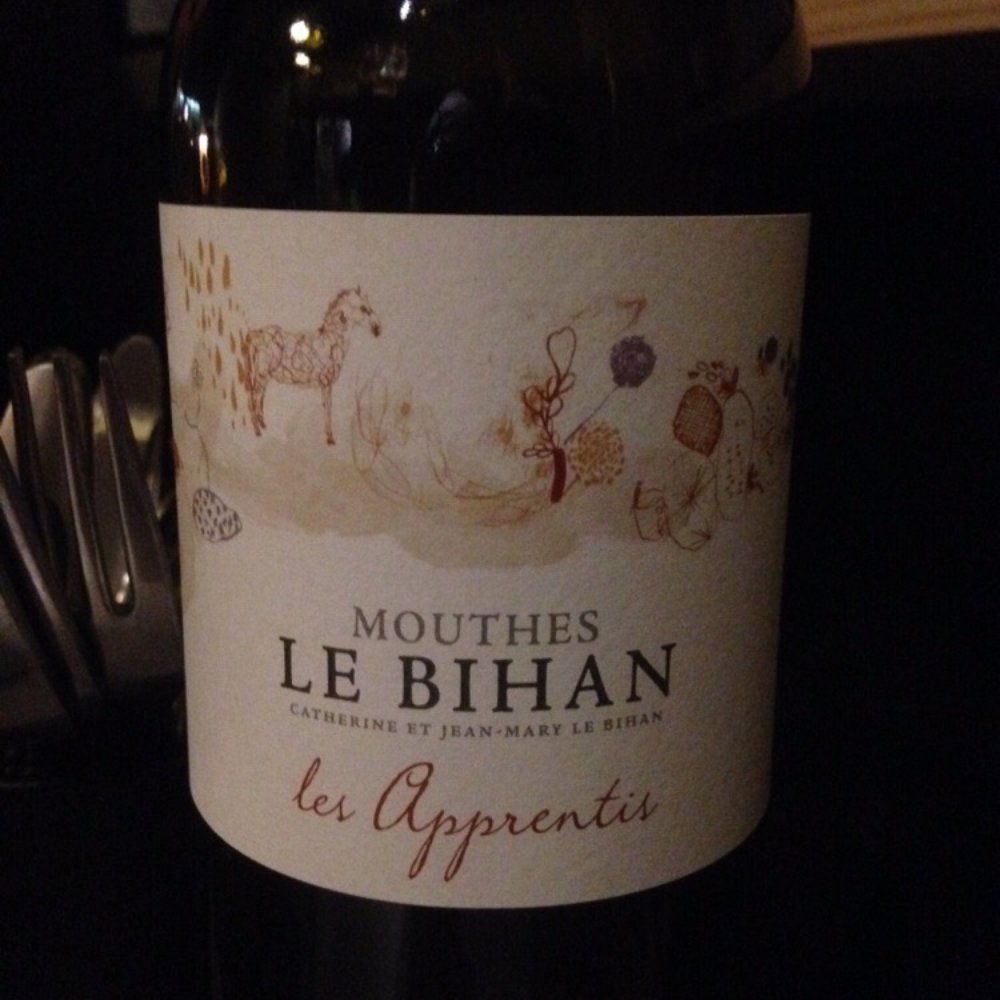 Aux 3 P'tits Bouchons - Perfect wet weather warmer - Wine Bars Near Me - Reims, 51