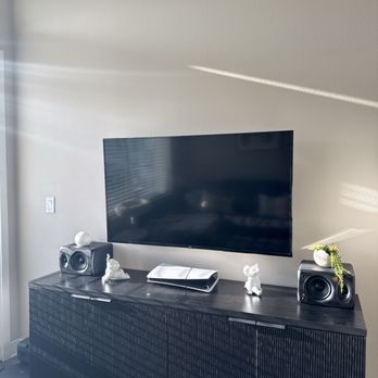 Flash TV Mounting - TV Mounting Near Me - Irvine, California