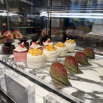 The Butterfly Room - Cafes Near Me - Hong Kong, HK
