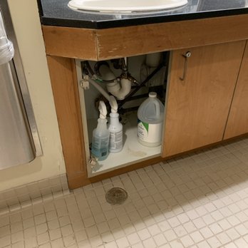 Kohl's - Missing cabinet door - Department Stores Near Me - SNELLVILLE, Georgia