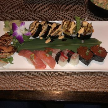 Kyoto Sushi - Look at the regular tuna slice right next to the tuna belly. - Sushi Bars Near Me - Groton, Connecticut Kyoto Sushi - Look at the regular tuna slice right next to the tuna belly. - Sushi Bars Near Me - Groton, Connecticut