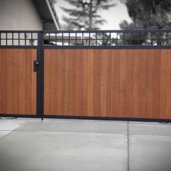 CalVet Fence - Fences & Gates Near Me - Brea, California CalVet Fence - Fences & Gates Near Me - Brea, California