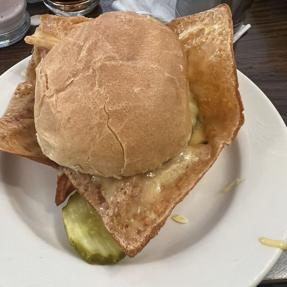Shady Glen - Burgers Near Me - Manchester, Connecticut Shady Glen - Burgers Near Me - Manchester, Connecticut
