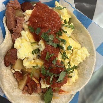 Sapphire Lounge - Breakfast taco - Airport Lounges Near Me - Phoenix, Arizona Sapphire Lounge - Breakfast taco - Airport Lounges Near Me - Phoenix, Arizona