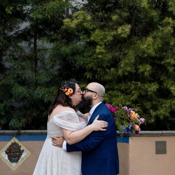 Inecui Flowers - The cutest couple with the cutest flowers at the cutest wedding - Florists Near Me - San Diego, California Inecui Flowers - The cutest couple with the cutest flowers at the cutest wedding - Florists Near Me - San Diego, California