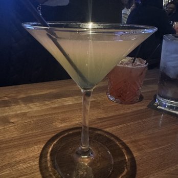 Yard House - Malibu peach 10/10 - New American Near Me - Virginia Beach, Virginia Yard House - Malibu peach 10/10 - New American Near Me - Virginia Beach, Virginia