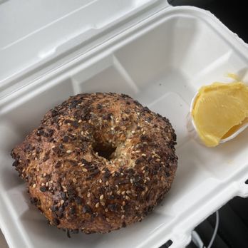 Courage Bagels - Burnt everything rip n dip - Bagels Near Me - Los Angeles, California