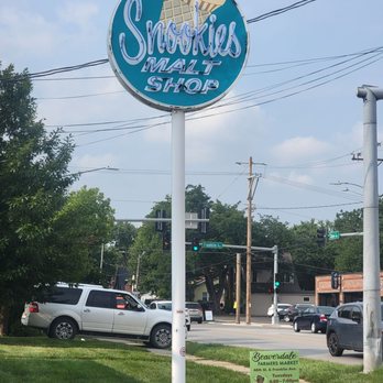 Snookies Malt Shop - Ice Cream & Frozen Yogurt Near Me - Des Moines, Iowa Snookies Malt Shop - Ice Cream & Frozen Yogurt Near Me - Des Moines, Iowa