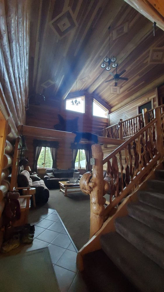 ALASKA KNOTTY PINE B&B Updated September 2024 113 Photos 3525 N