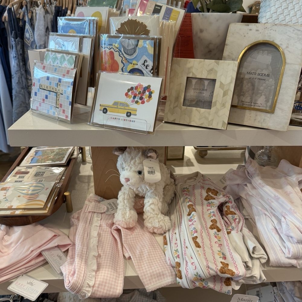 Mazúr Boutique - Women's Clothing Near Me - Austin, Texas Mazúr Boutique - Women's Clothing Near Me - Austin, Texas