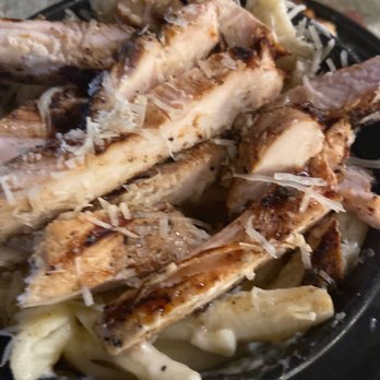 Hecho en Casa - Penne chicken cold and raw - Burgers Near Me - Guayama, Puerto Rico Hecho en Casa - Penne chicken cold and raw - Burgers Near Me - Guayama, Puerto Rico