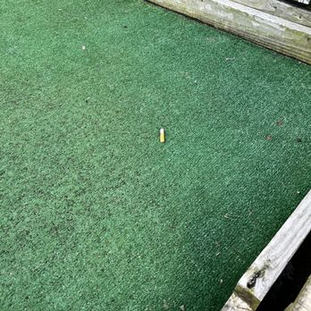 Pierhouse Bed & Breakfast - Cigarette butt - Bed & Breakfast Near Me - Kill Devil Hills, North Carolina