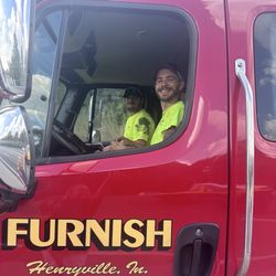 Furnish Towing & Recovery - Nice, friendly employees!