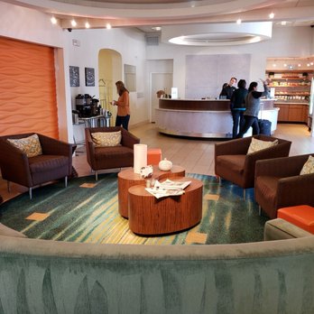 SpringHill Suites by Marriott Las Cruces - Front desk - Hotels Near Me - Las Cruces, New Mexico SpringHill Suites by Marriott Las Cruces - Front desk - Hotels Near Me - Las Cruces, New Mexico