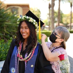 Haku Maui - Shoutout to Haku Maui, Makawao. Britney makes one of the best Haku Lei Po'o in Makawao.