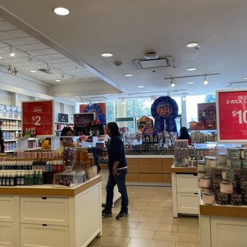 Bath & Body Works - Super savings! Huge sale - Cosmetics & Beauty Supply Near Me - Gilroy, California Bath & Body Works - Super savings! Huge sale - Cosmetics & Beauty Supply Near Me - Gilroy, California