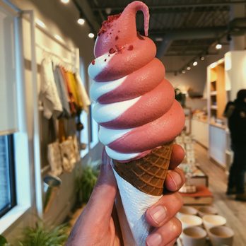 Butter Baker - Raspberry - February 2023 - Bakeries Near Me - Markham, Ontario
