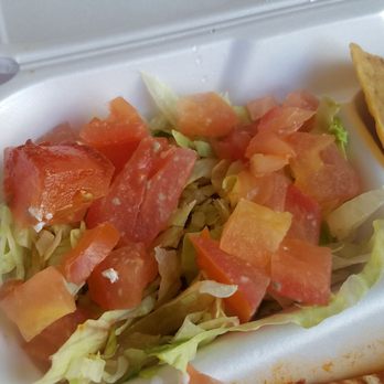 Tacos la Estrella - Mold on tomatoes - Tacos Near Me - Palmdale, California