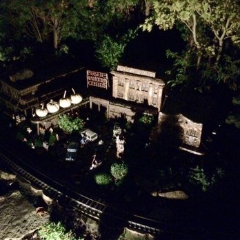 Chicago Botanic Garden - Halloween Train - Botanical Gardens Near Me - Glencoe, Illinois