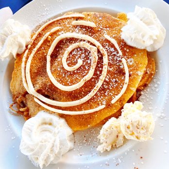 Nudy's Cafe - Breakfast Cinnamon Bun Pancakes - American Near Me - Wayne, Pennsylvania