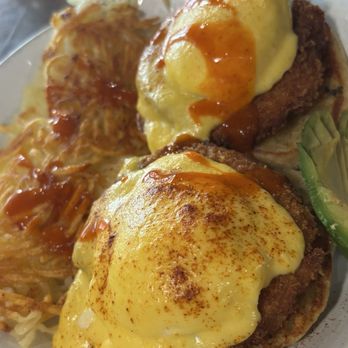 Huckleberry's - Crab Cake Benedict - Breakfast & Brunch Near Me - Sacramento, California