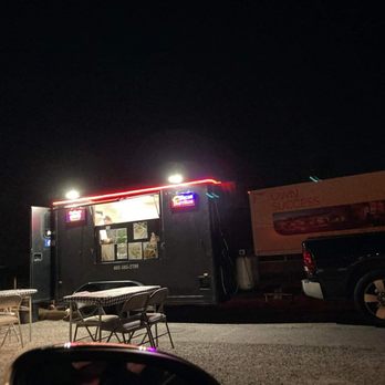 Tavos Hot dogs and Tacos - a taco truck at night - Tacos Near Me - Mesa, Arizona Tavos Hot dogs and Tacos - a taco truck at night - Tacos Near Me - Mesa, Arizona