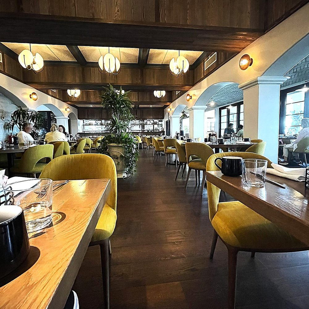 Costa Kitchen & Bar - Inside - New American Near Me - Santa Barbara, California
