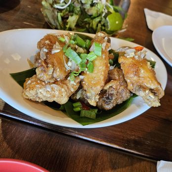 Hên Vietnamese Restaurant - 1. Hen Wings - Sandwiches Near Me - Cherry Hill Township, New Jersey Hên Vietnamese Restaurant - 1. Hen Wings - Sandwiches Near Me - Cherry Hill Township, New Jersey