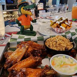 Phatz Sports Bar & Grille - Awesome Food a must Try