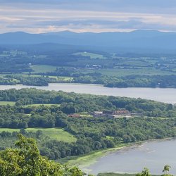 Mount Defiance