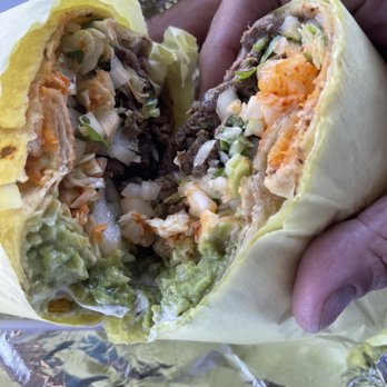 Boca Del Rio - Burrito - Mexican Near Me - La Puente, California