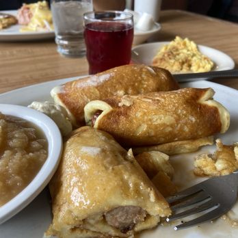 Pig-N-Pancake - Pigs in a blanket, damn so good - Breakfast & Brunch Near Me - Portland, Oregon Pig-N-Pancake - Pigs in a blanket, damn so good - Breakfast & Brunch Near Me - Portland, Oregon