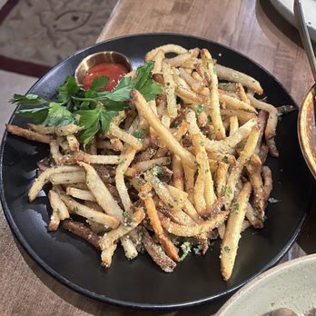 Beggars Banquet - Truffle fries - New American Near Me - New Orleans, Louisiana Beggars Banquet - Truffle fries - New American Near Me - New Orleans, Louisiana
