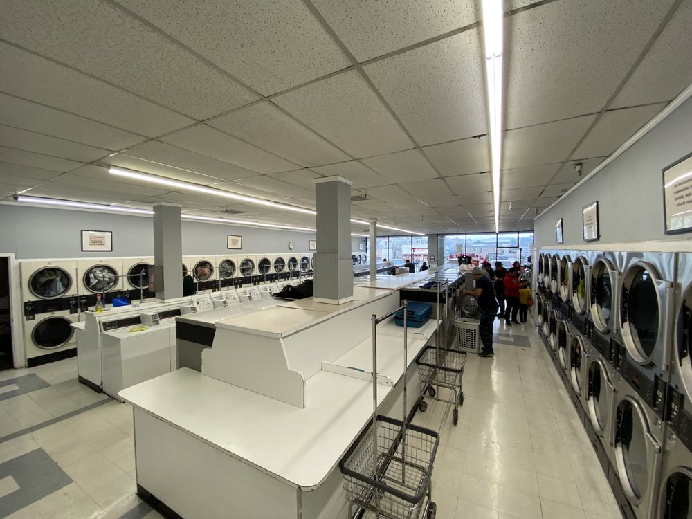EAST MARKET LAUNDRY Updated June 2024 13 Photos 341 E Market St