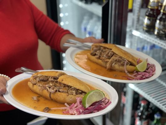 Carnitas y Tortas Ahogadas Guadalajara by null