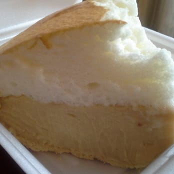 Dick’s Diner - Peanut Butter Cream Pie - Diners Near Me - Murrysville, Pennsylvania