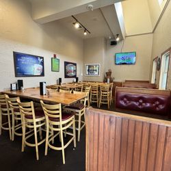 The Lighthouse Restaurant And Lounge