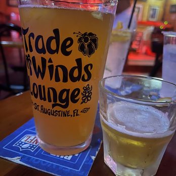 Tradewinds Tropical Lounge & Grill - Shots and Beers from Holly! - Bars Near Me - Saint Augustine, Florida