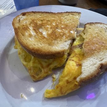 Fleur De Lis - Breakfast & Brunch Near Me - New Orleans, Louisiana