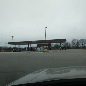 Walmart Fuel Station - Walmart fuel is located on an out lot of the Walmart Neighborhood Market. - Gas Stations Near Me - ST. PETERS, Missouri Walmart Fuel Station - Walmart fuel is located on an out lot of the Walmart Neighborhood Market. - Gas Stations Near Me - ST. PETERS, Missouri