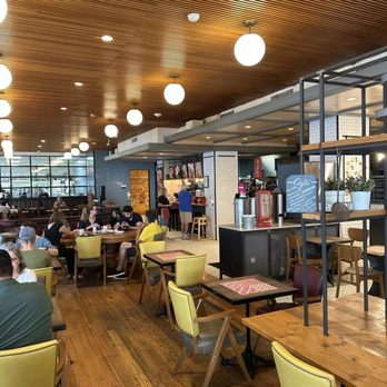 La Panadería - Inside - Breakfast & Brunch Near Me - San Antonio, Texas
