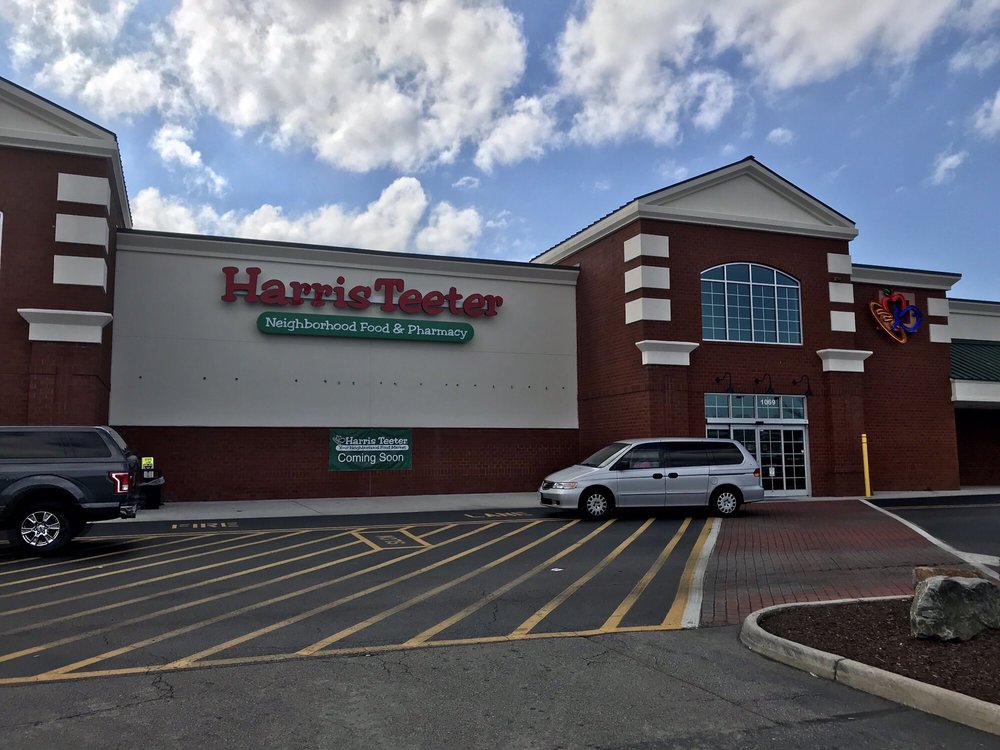 HAYGOOD SHOPPING CENTER 17 Photos 4601 Haygood Rd, Virginia Beach