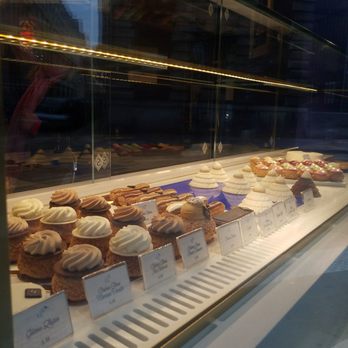 Senoble Famille Goumamde - Yummy! - Tea Rooms Near Me - Paris, 75 Senoble Famille Goumamde - Yummy! - Tea Rooms Near Me - Paris, 75