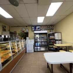 Village Doughnut - Inside