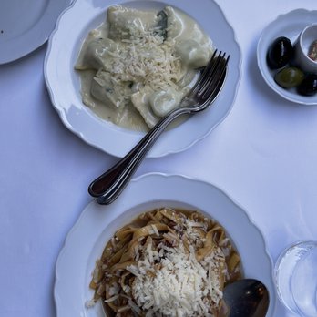 I Sodi - Spinach Ravioli Burro E Salvia Tagliata with onions - Tuscan Near Me - New York, New York