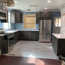 Kitchen is still a work in progress but the countertops definitely tie everything together!!